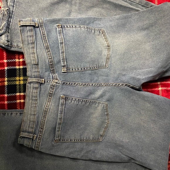 Flared jeans - Picture 3 of 4